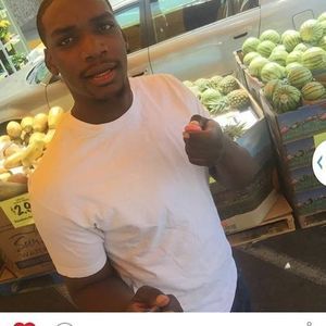 Meet your Posher, Omari